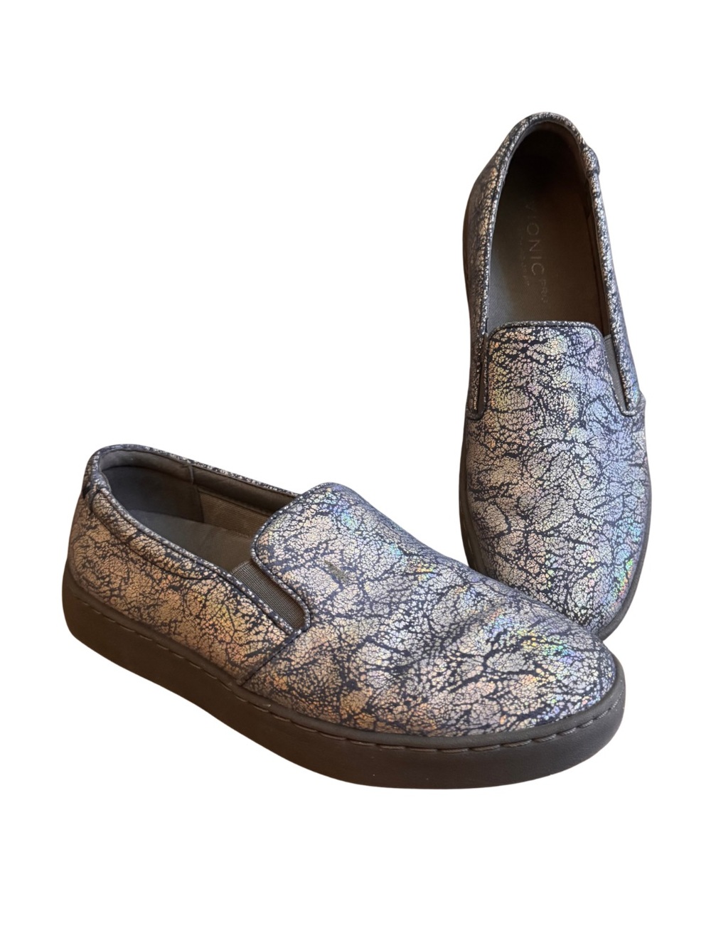 Vionic Avery Metallic Slip On Shoes Women’s Size 8